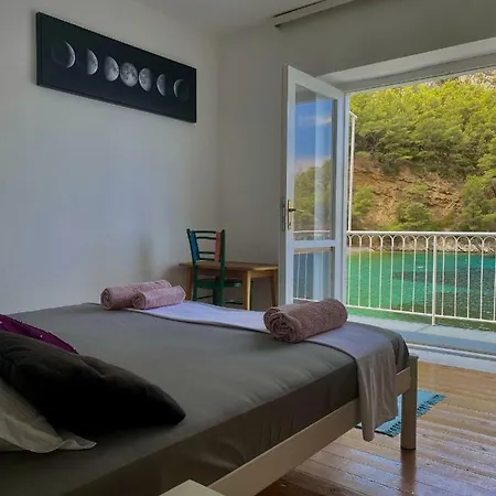 Apartment Robinson Crusoe Eco Bay *
